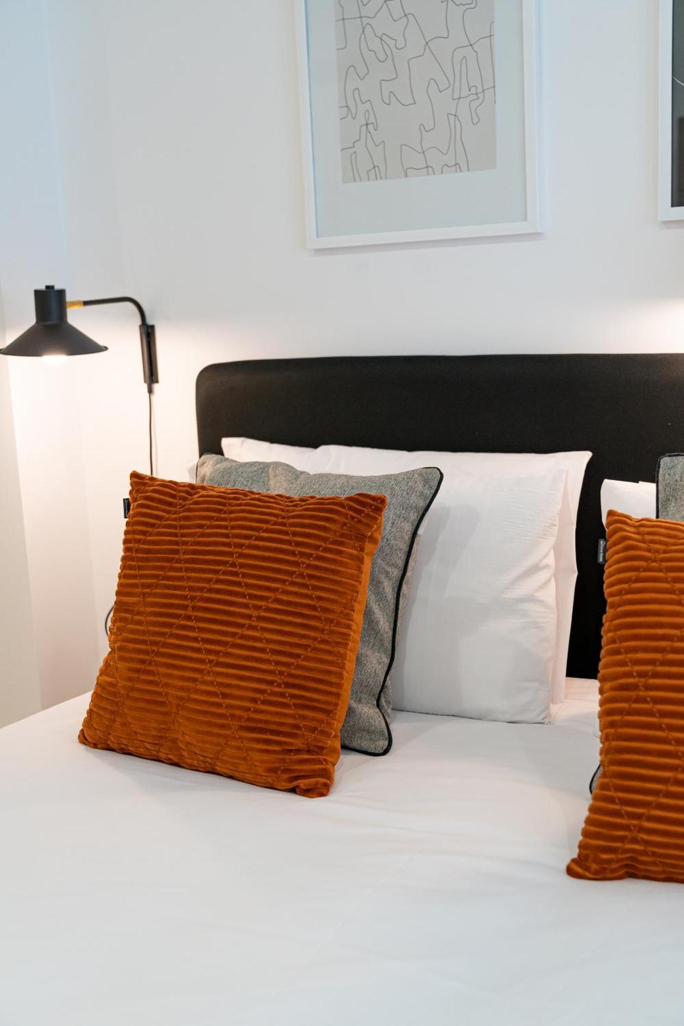 Stay U-Nique Apartments Albeniz Bcn L'Hospitalet de Llobregat Luaran gambar