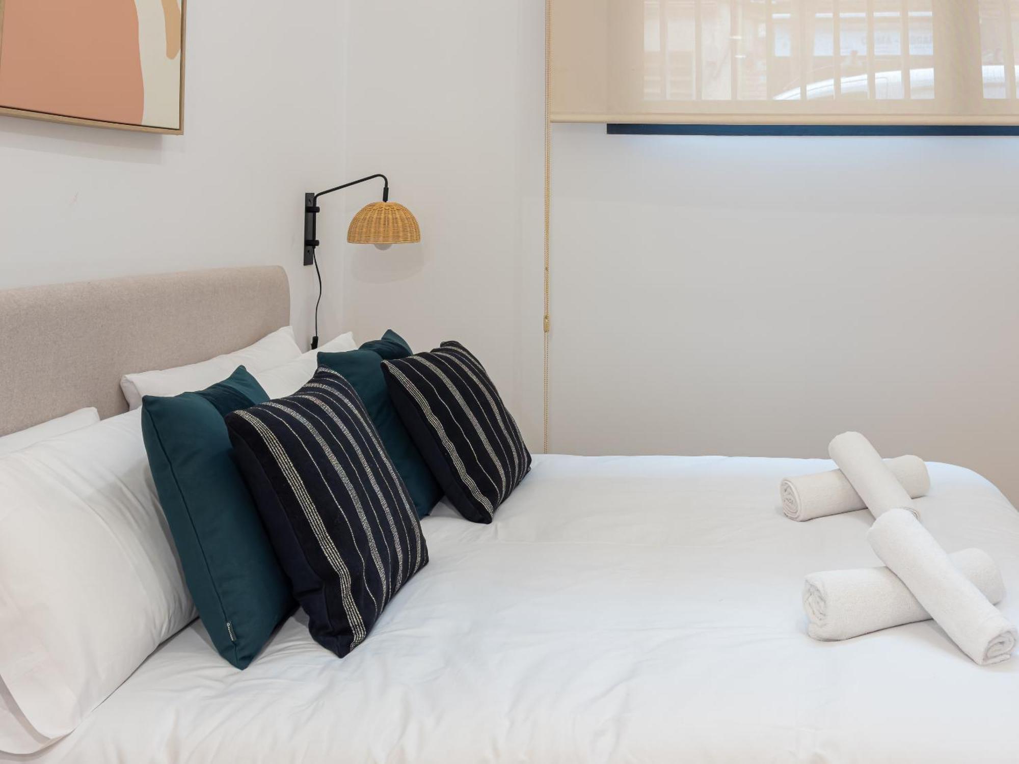Stay U-Nique Apartments Albeniz Bcn L'Hospitalet de Llobregat Luaran gambar