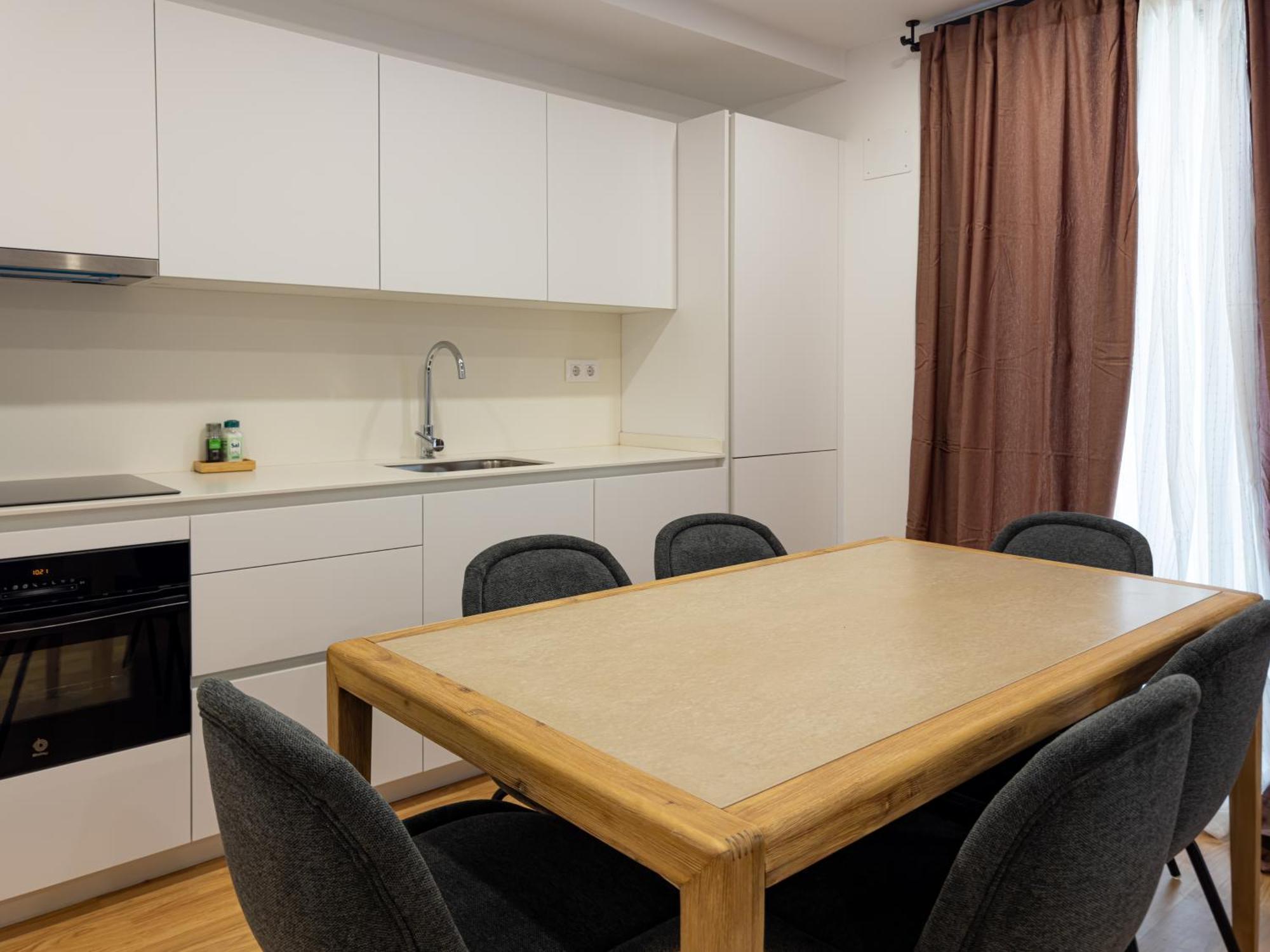 Stay U-Nique Apartments Albeniz Bcn L'Hospitalet de Llobregat Luaran gambar